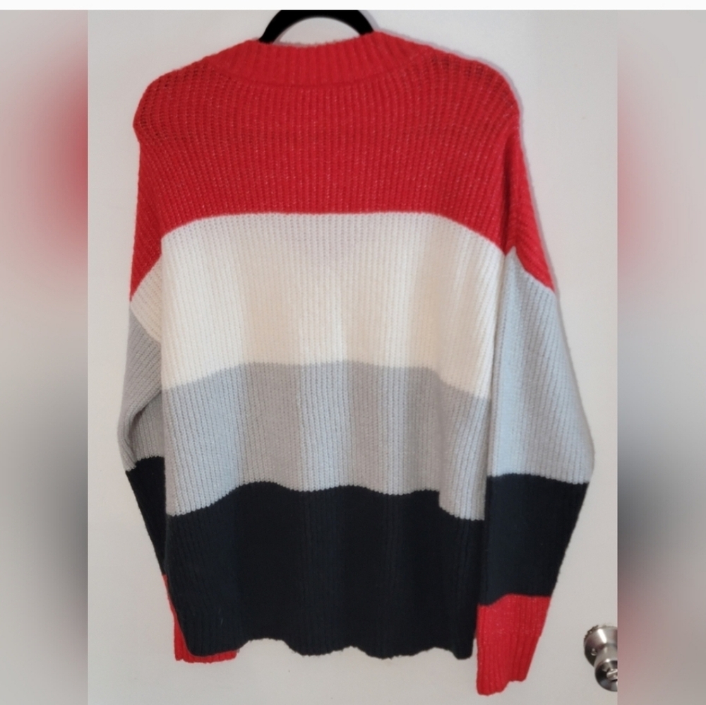 No Boundaries Red, Cream, Gray, and Black V-Neck Sweater - Picture 5 of 5